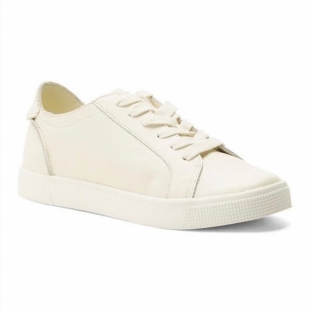 Dolce Vita Cream White Leather Sneakers Size 9